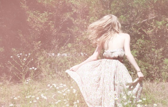 Woman leaving via flickr by galaxies and hurricanes