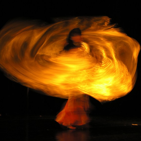 Belly Dancing via flickr by Krisztina.Konczos